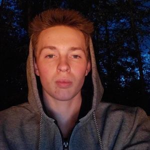 Meet your Posher, Joshua